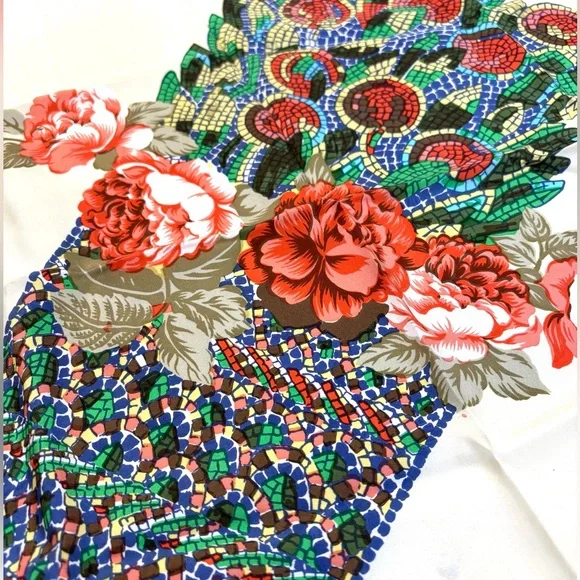 VTG Silk 34" Scarf Nina Ricci Paris Floral Roses‎ Cream Peach Mosaic Head Scarf - Picture 2 of 9